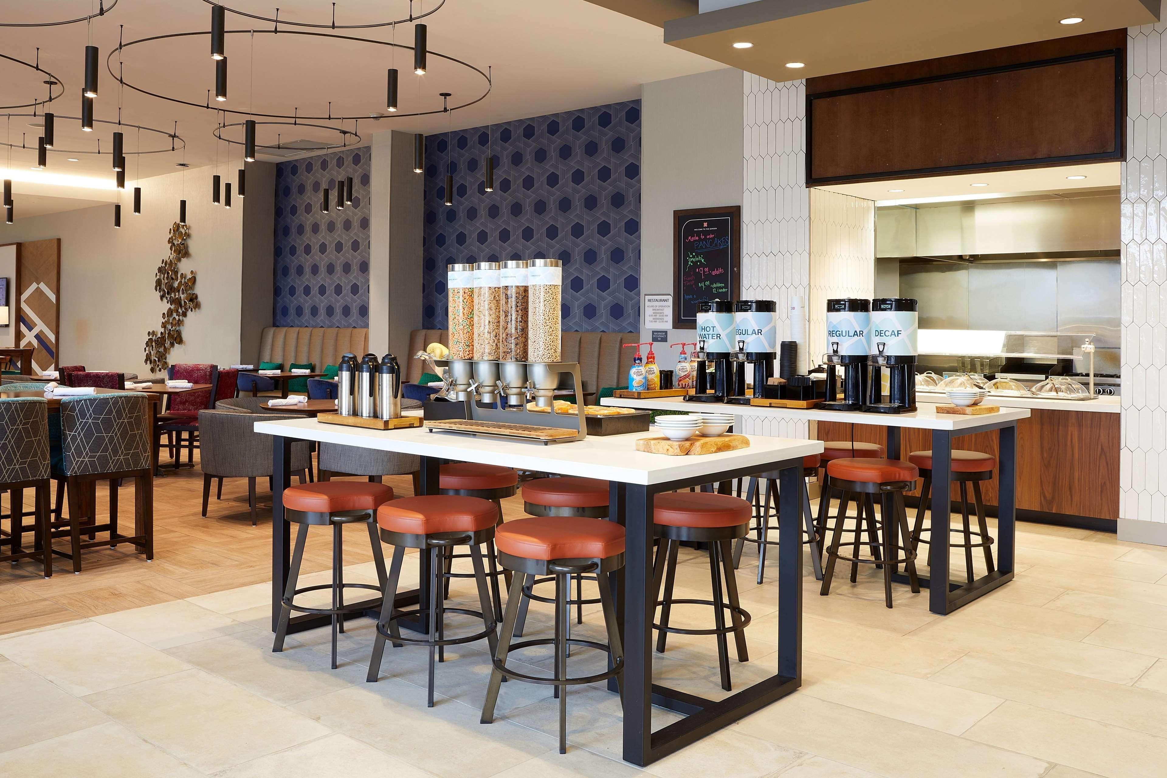 Hilton Garden Inn Elizabethtown Exterior photo