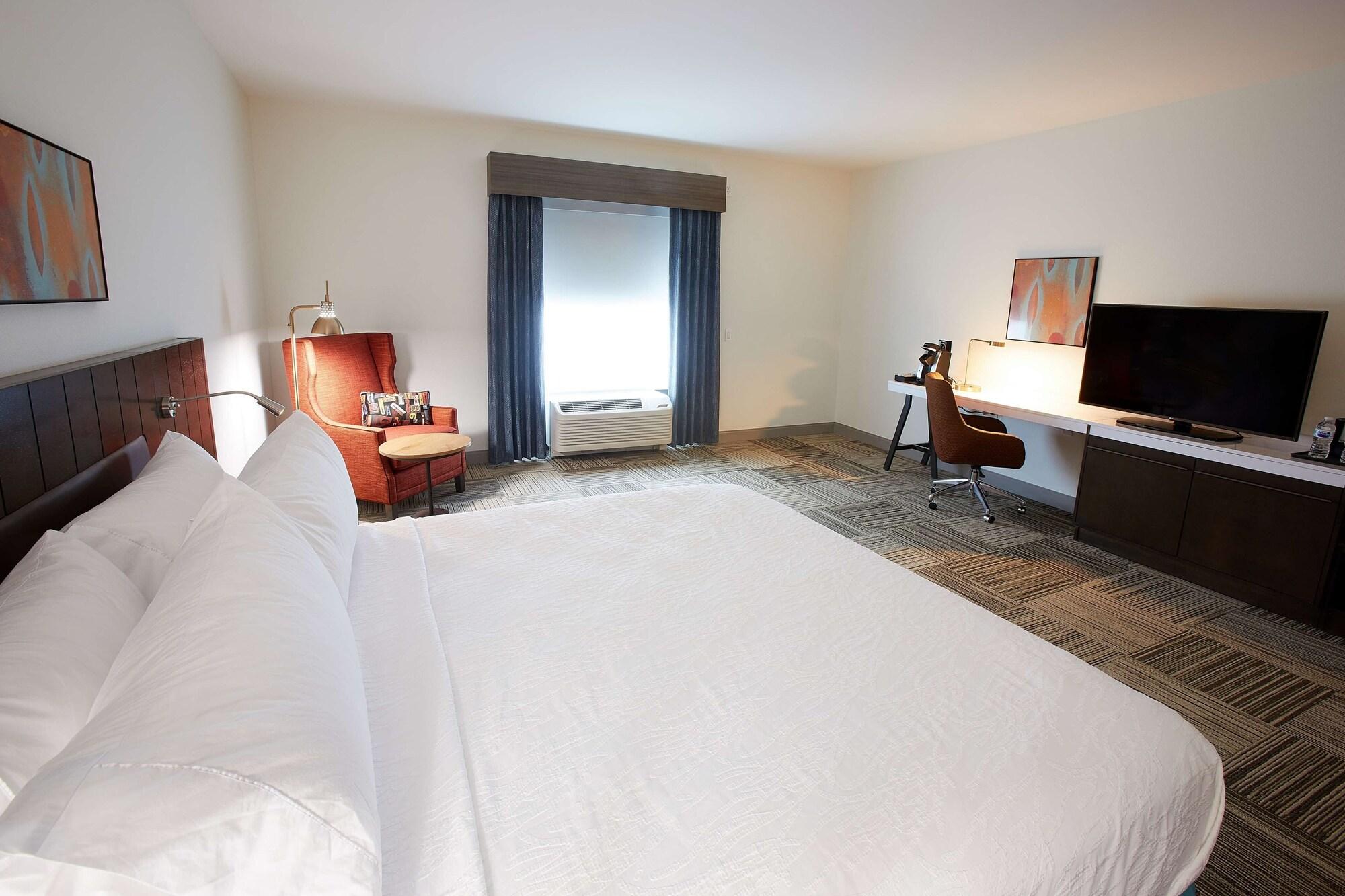 Hilton Garden Inn Elizabethtown Exterior photo